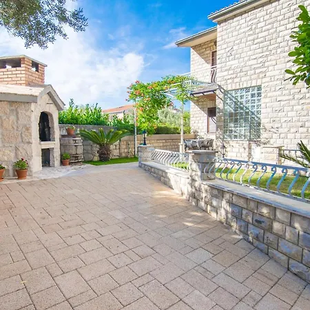 Iva With Sea View 公寓 马卡尔斯卡