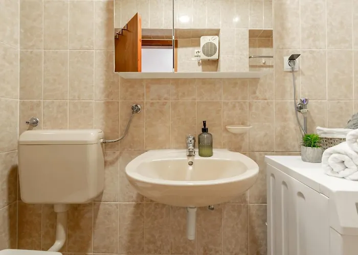 Iva With Sea View 公寓 马卡尔斯卡