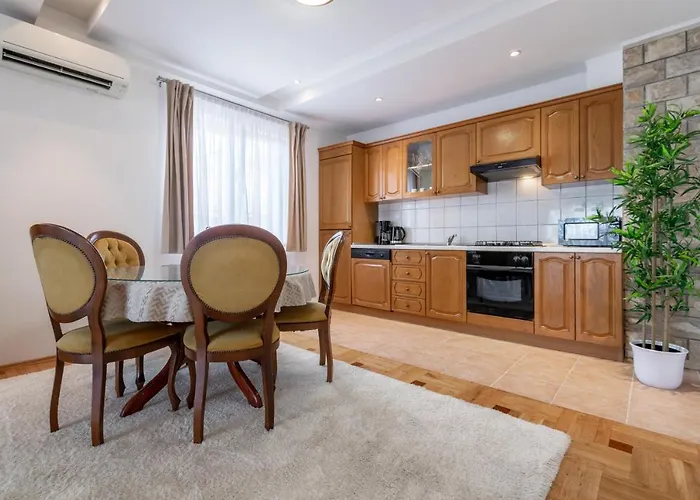 公寓 Iva With Sea View *